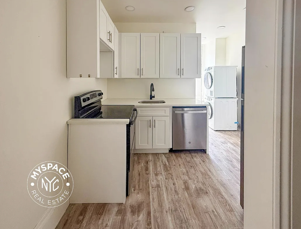 1176 Nostrand Avenue - Photo 10