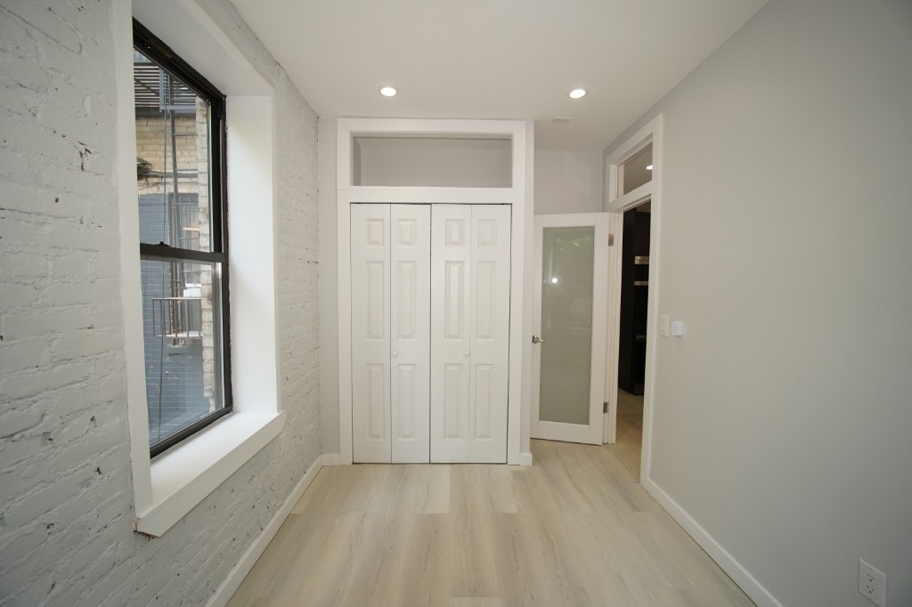 195 Stanton Street - Photo 9