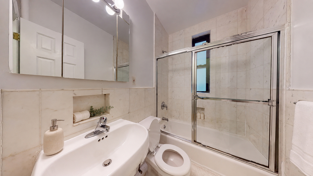  East 78th Street - Photo 4
