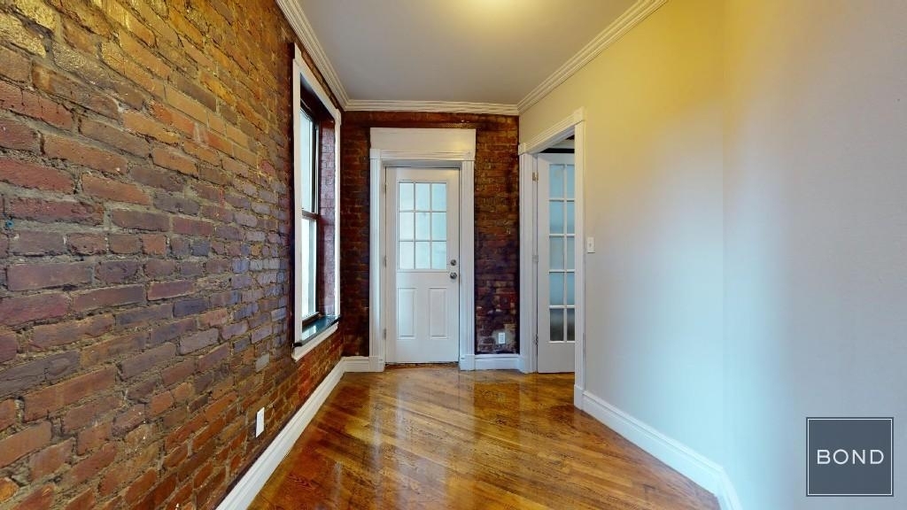 East 13th Street - Photo 0