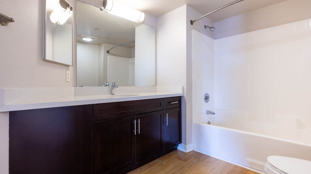 1050 Wilshire Blvd - Photo 26