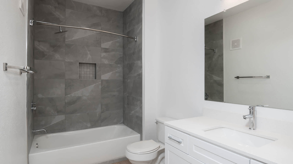 12629 El Camino Real - Photo 9