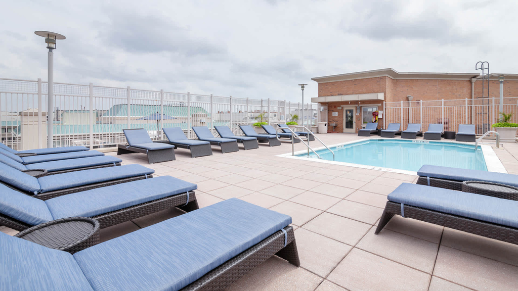 2400 M Street Nw - Photo 23