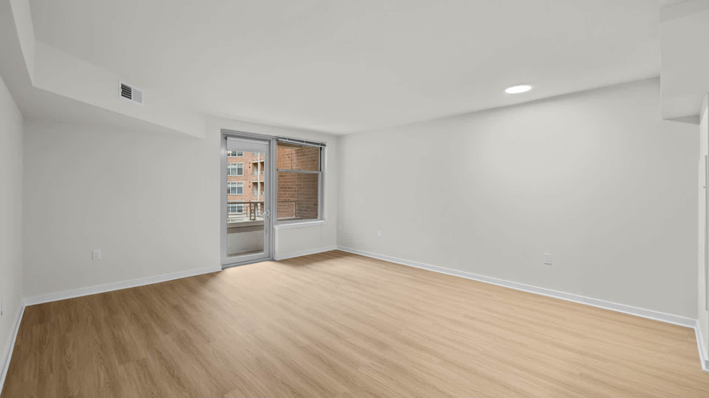 2400 M Street Nw - Photo 66
