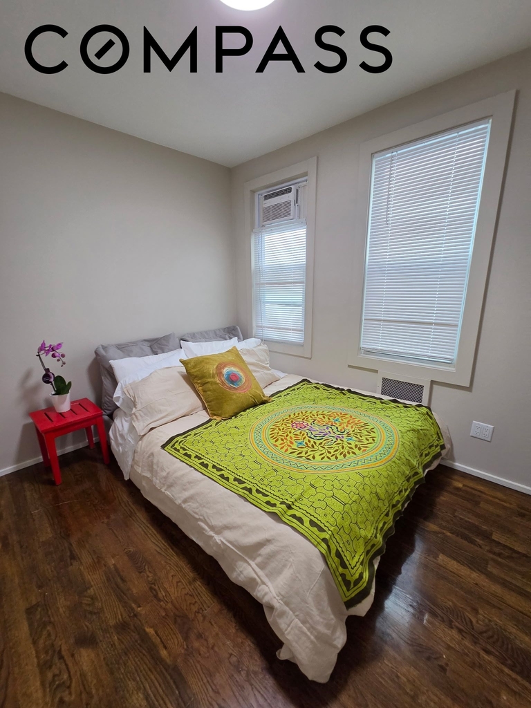 Olcott Street - Photo 4