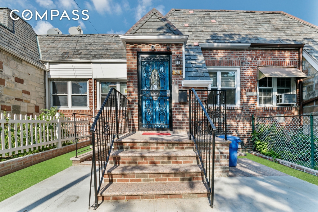 82nd Street - Photo 8