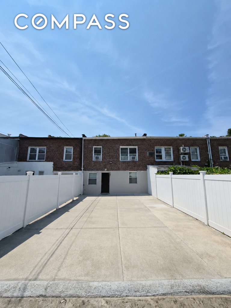 82nd Street - Photo 7
