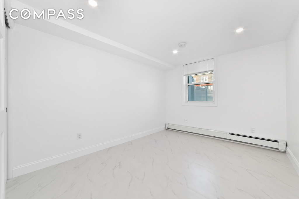 82nd Street - Photo 4