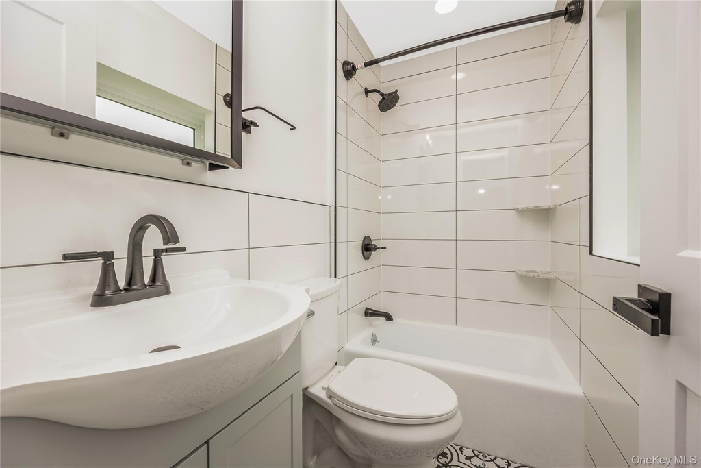 29 Tyler Street - Photo 5