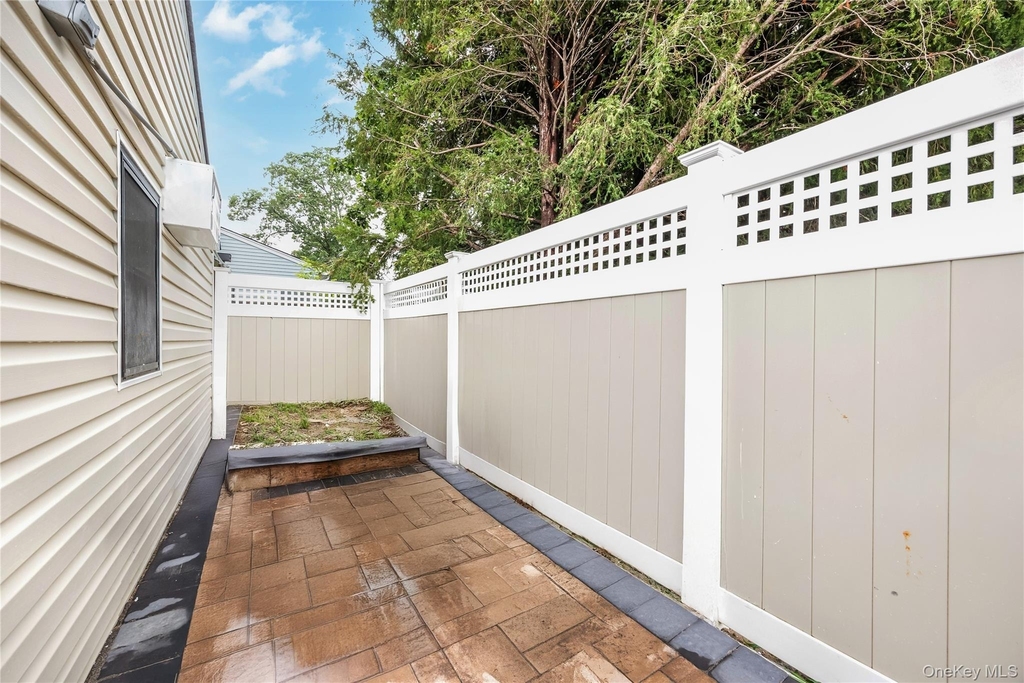 29 Tyler Street - Photo 9