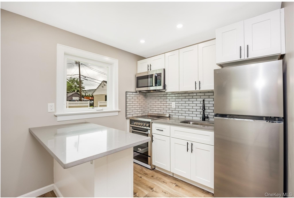 29 Tyler Street - Photo 3
