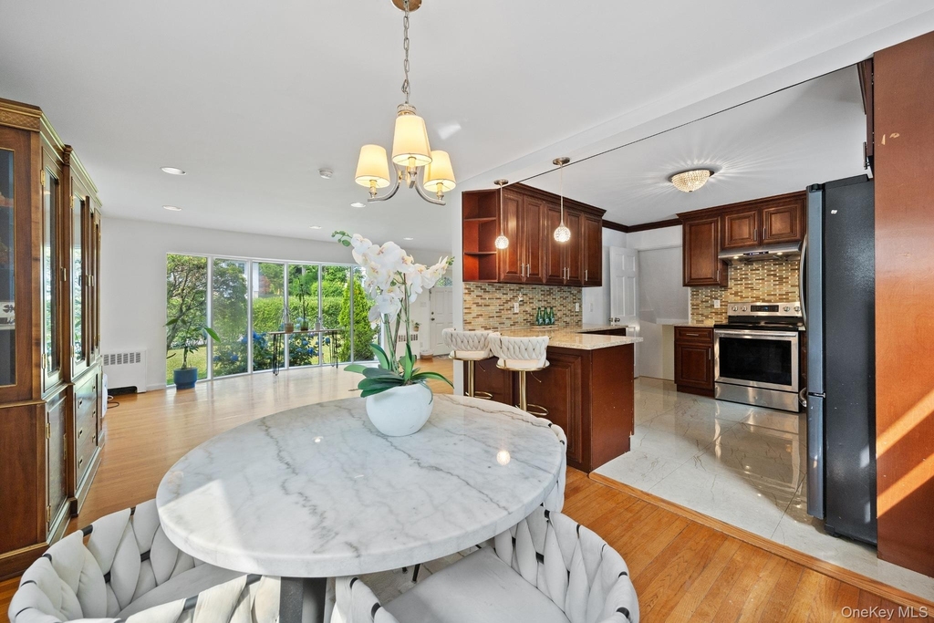 21 Joyce Road - Photo 4
