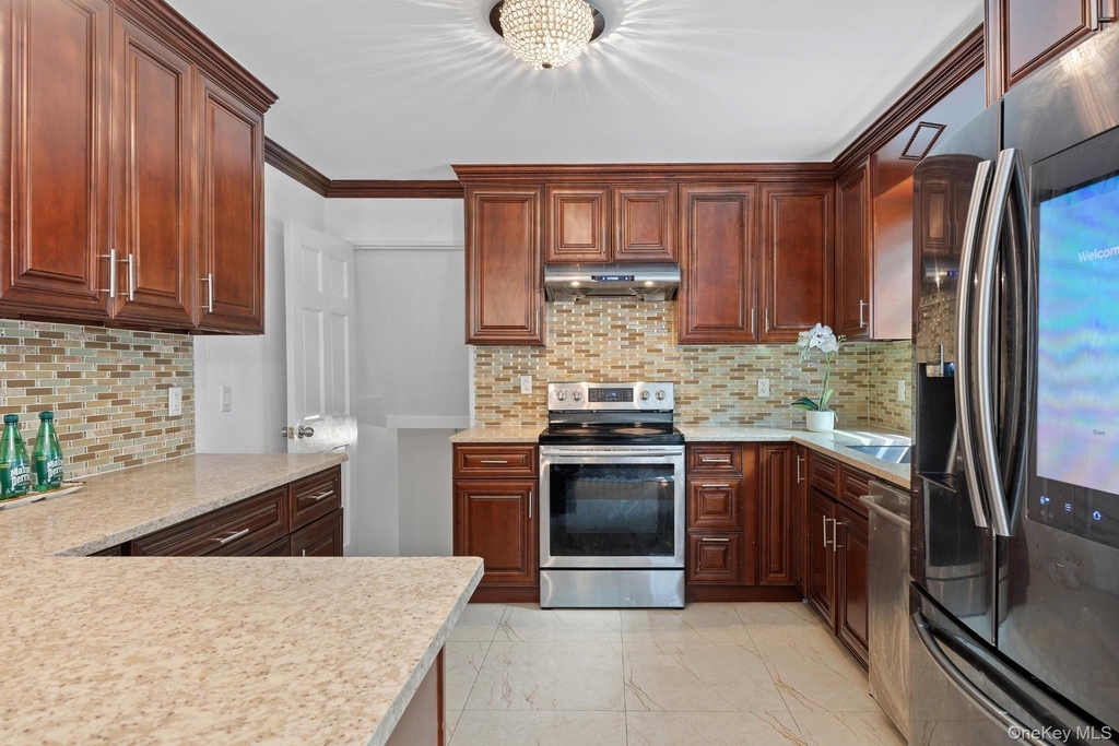 21 Joyce Road - Photo 5