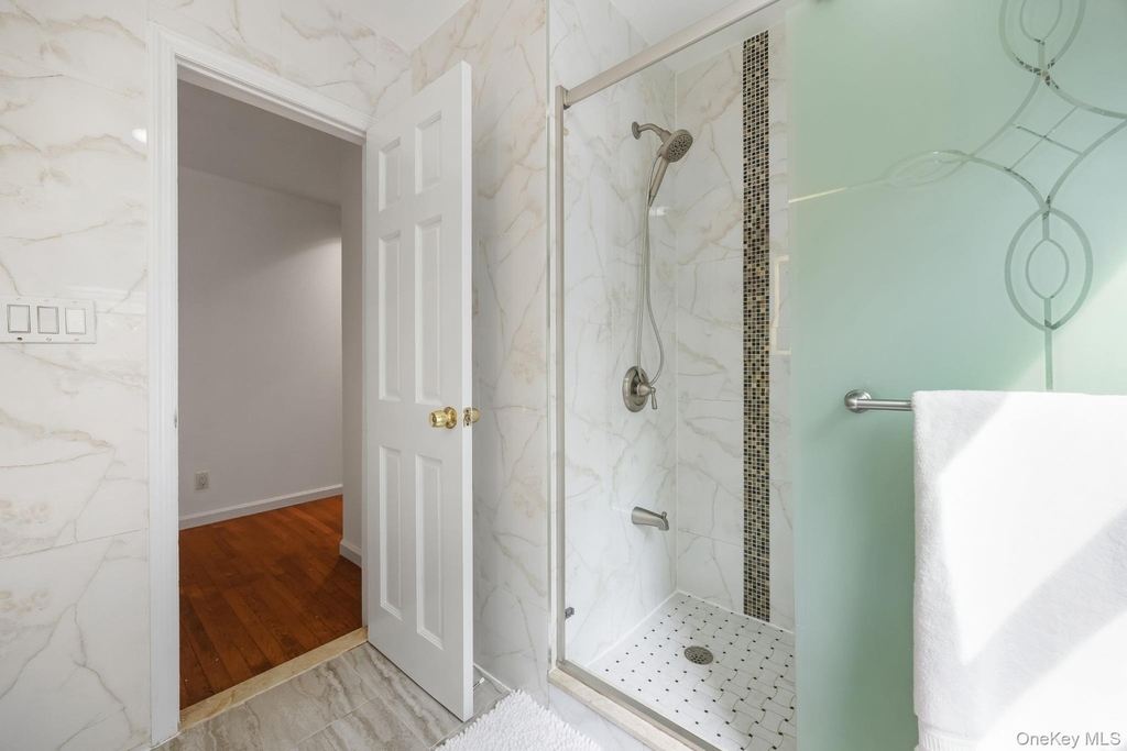 21 Joyce Road - Photo 14