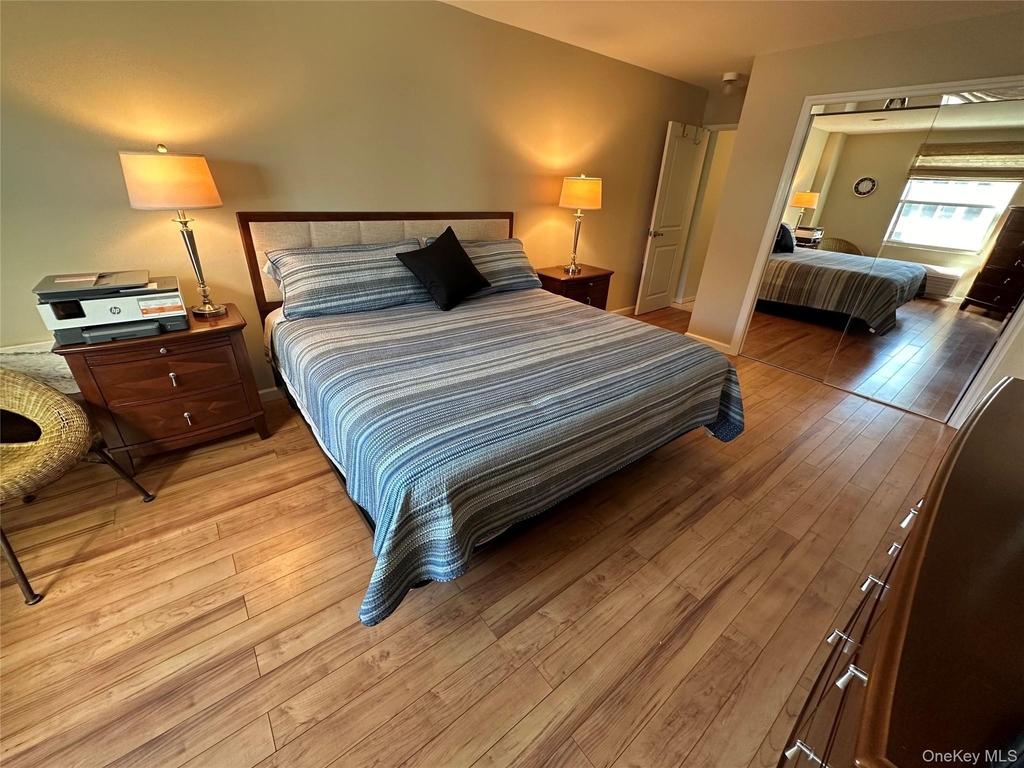 360 Shore Road - Photo 10