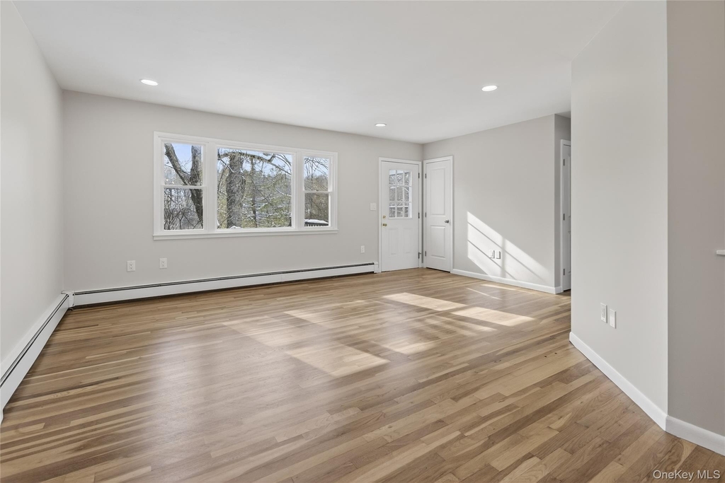 676-678 Oak Summit Road - Photo 9