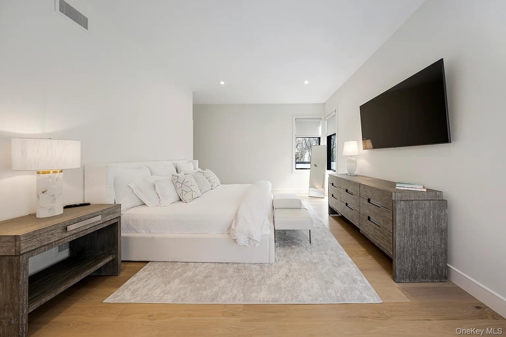 130 Highview Drive - Photo 10
