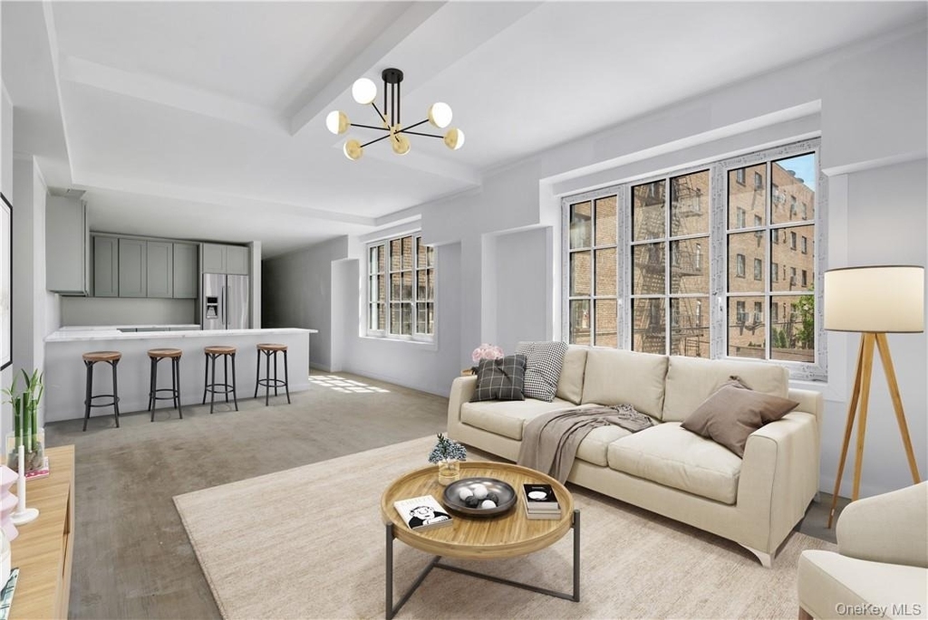 139 Fifth Avenue - Photo 1