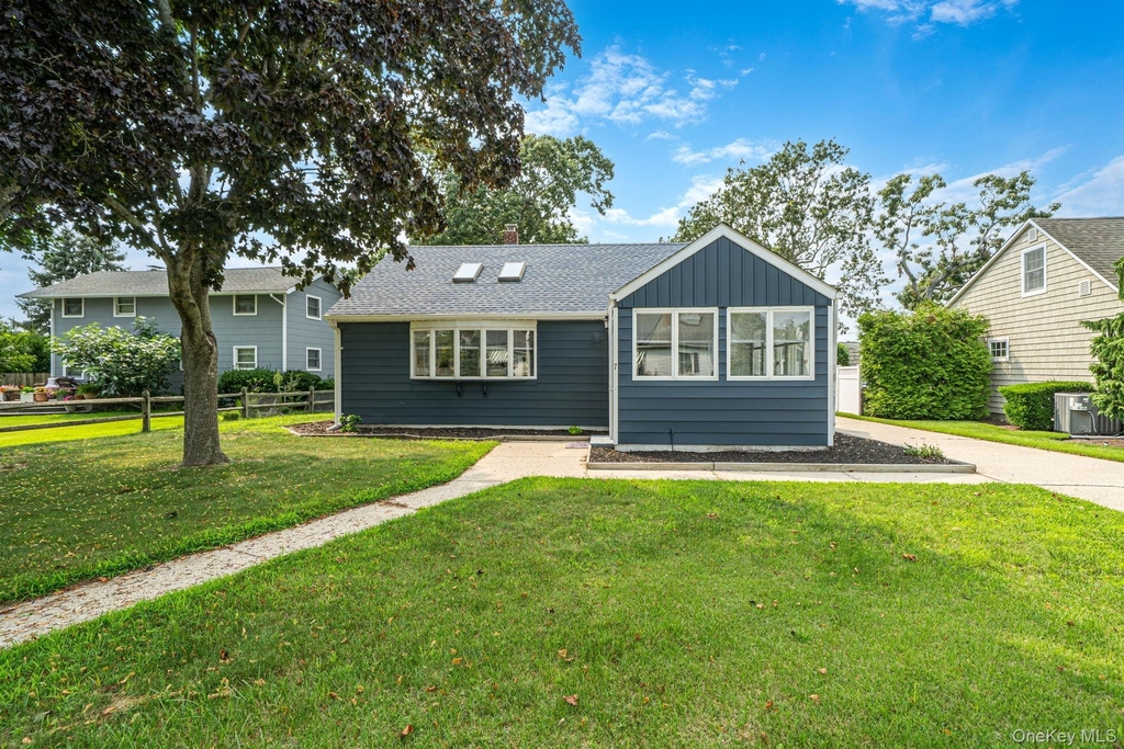7 Oak Drive - Photo 1