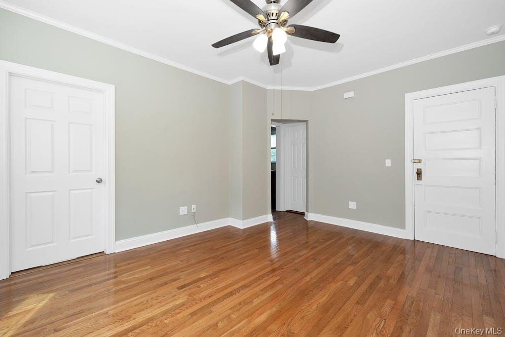 747 Pelhamdale Avenue - Photo 5