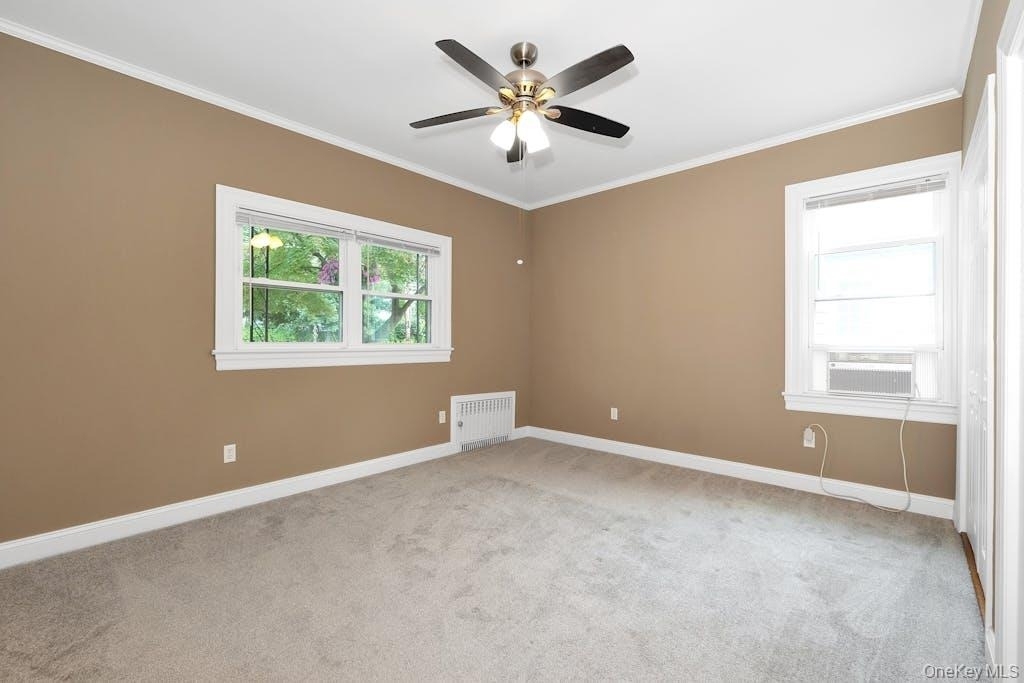 747 Pelhamdale Avenue - Photo 10