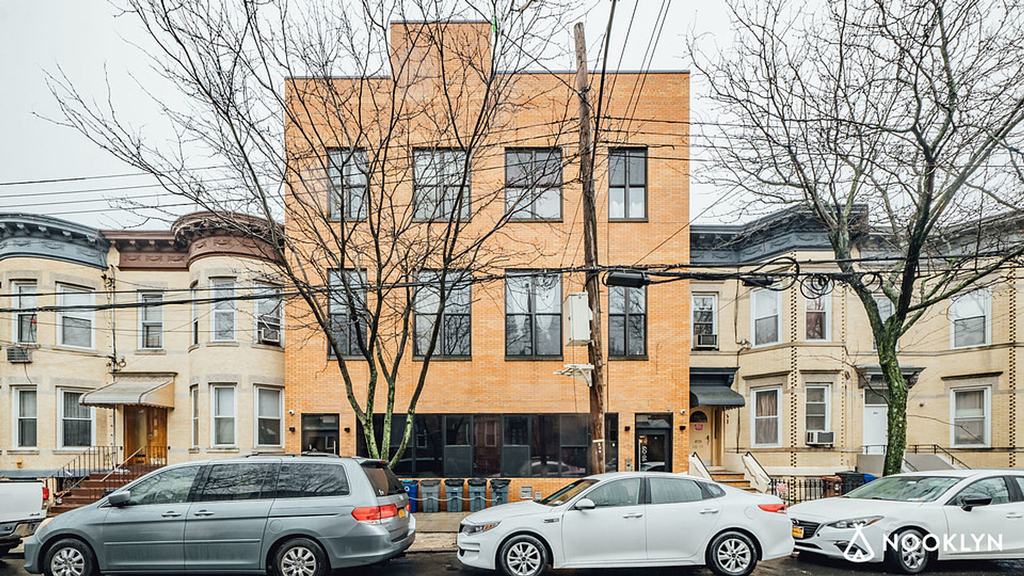 60-15 Myrtle Ave - Photo 12