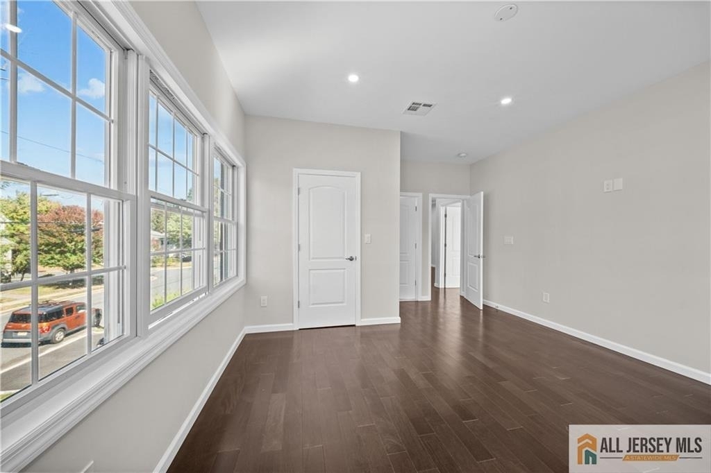 7 Mount Pleasant Avenue - Photo 17