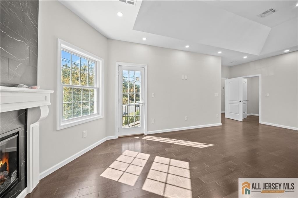 7 Mount Pleasant Avenue - Photo 4