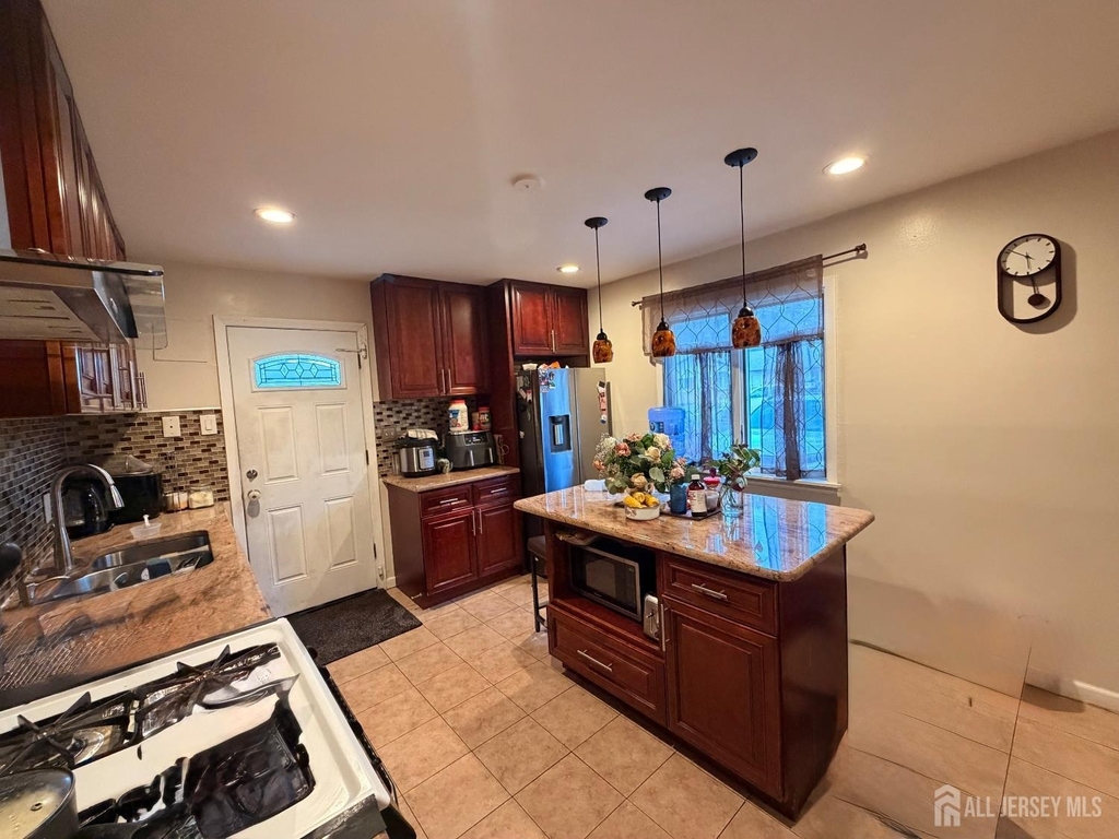 36 Cambridge Road - Photo 8