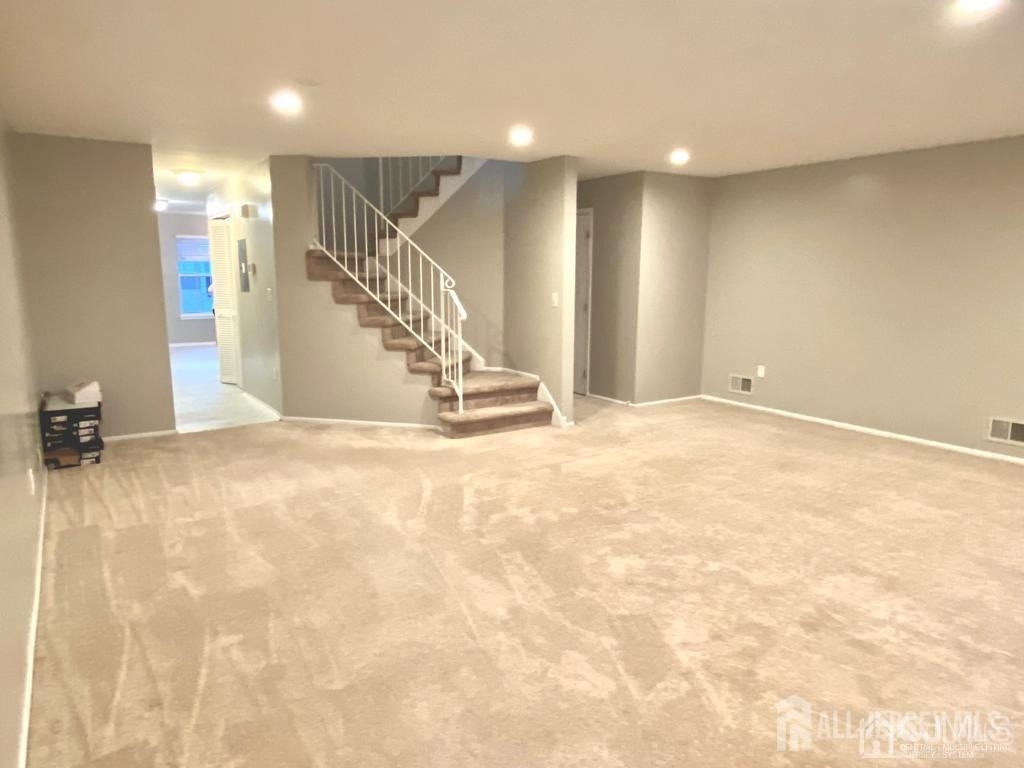 315 Plymouth Road - Photo 2