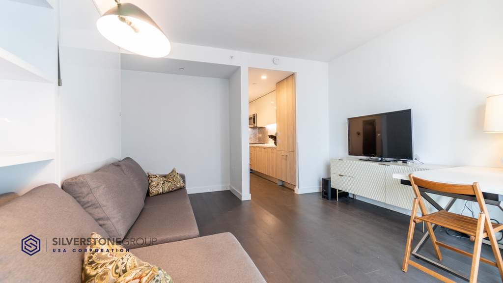 131-03 40th Road - Photo 5