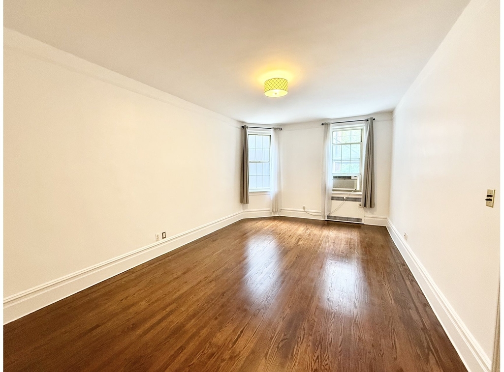 145 Hicks Street - Photo 5