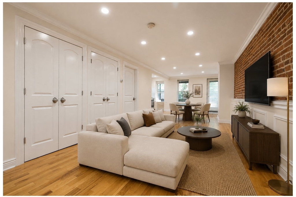 448 Mac Donough Street - Photo 0