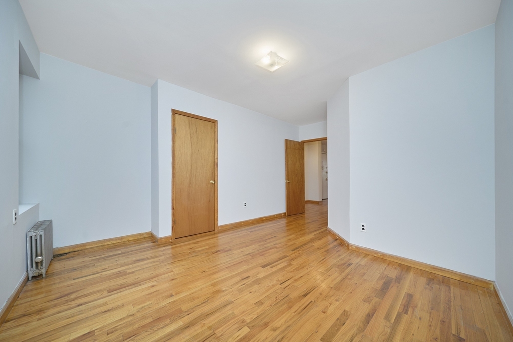 460 9th Avenue - Photo 12