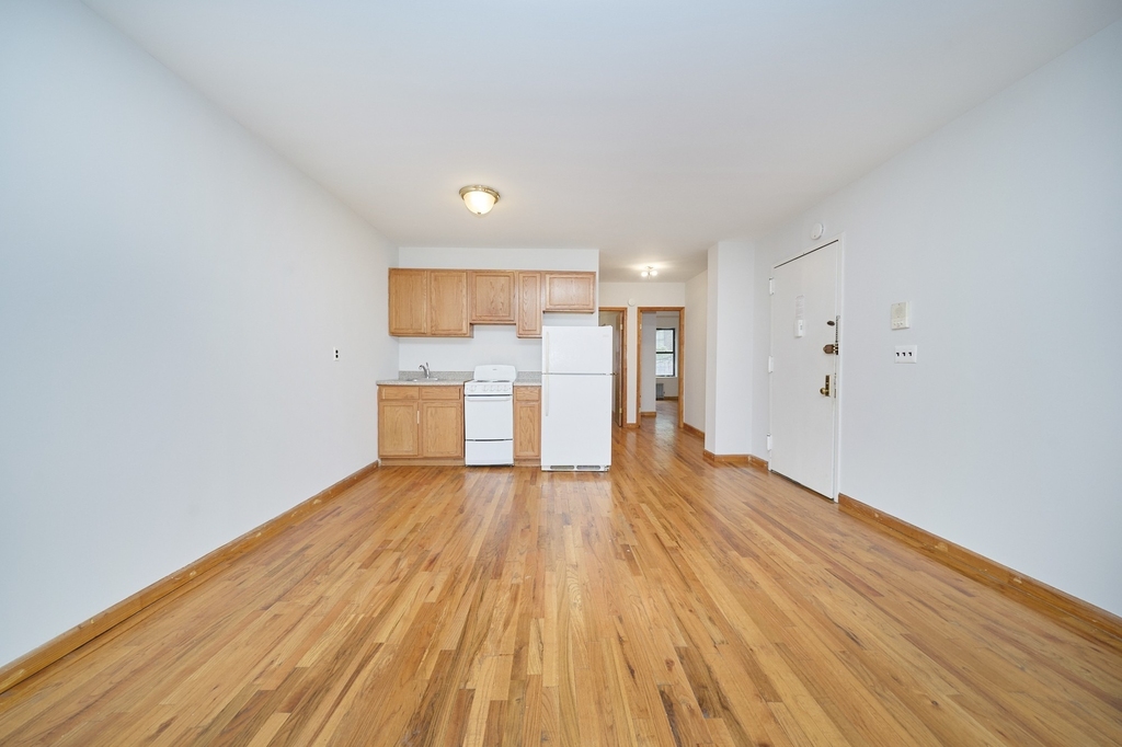 460 9th Avenue - Photo 3