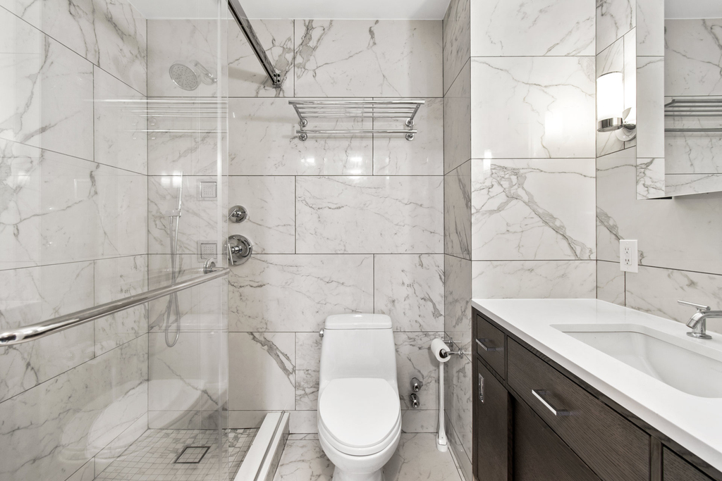 295 Greenwich Street - Photo 5