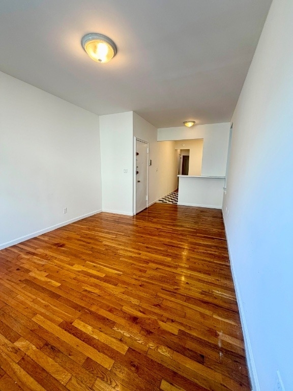 500.5 E 84th Street - Photo 2