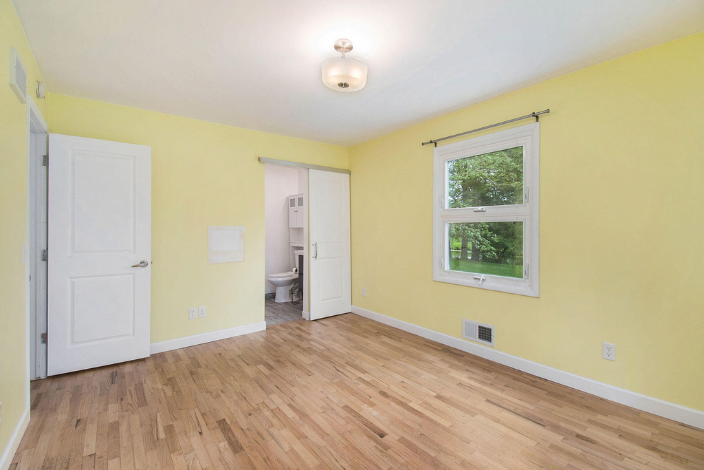 11958 Yorkshire Drive - Photo 11