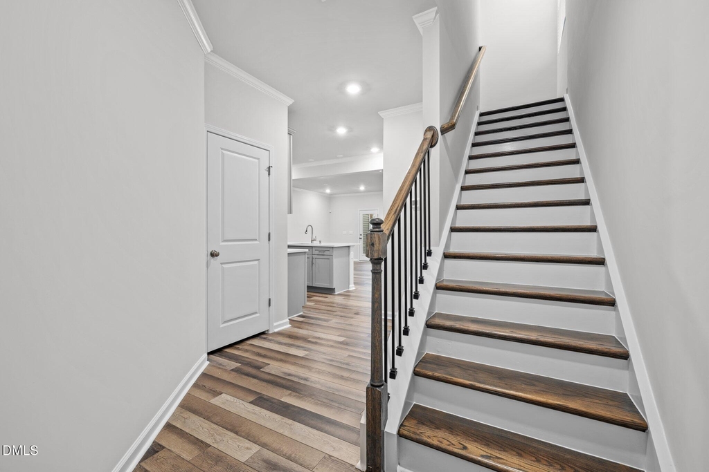 2145 Caen Street - Photo 6