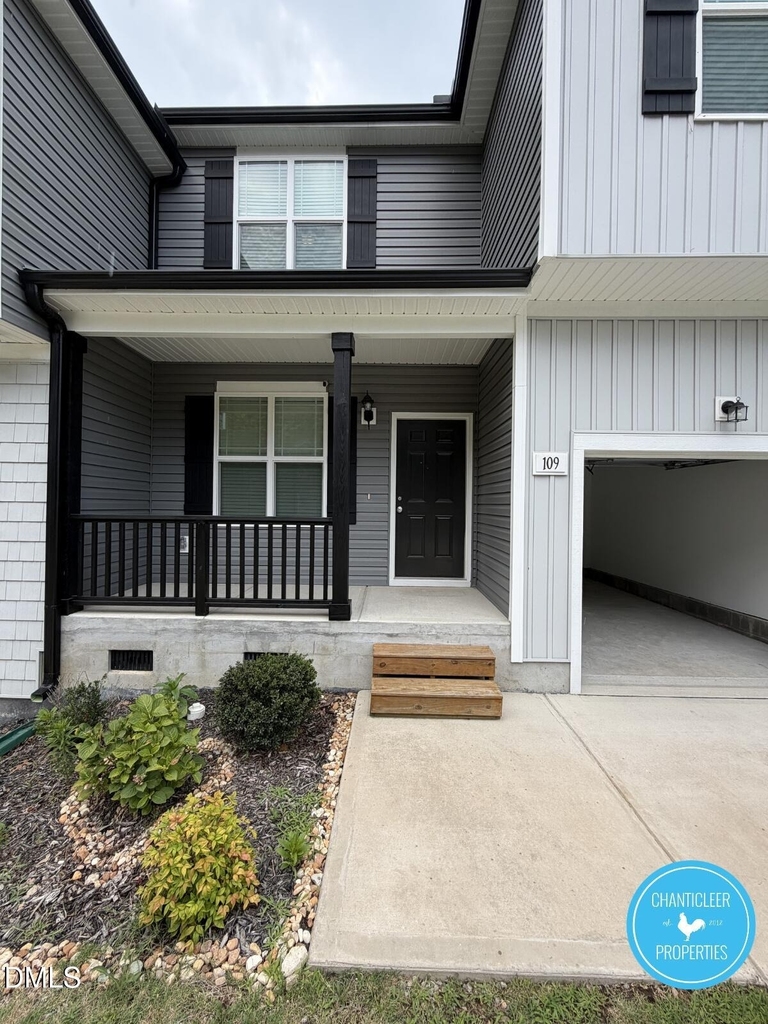 109 Stewarts Knob Drive - Photo 2