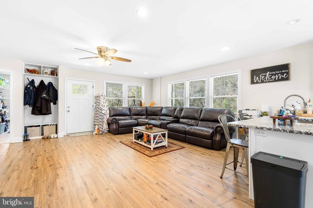 45 Jaws Court - Photo 2