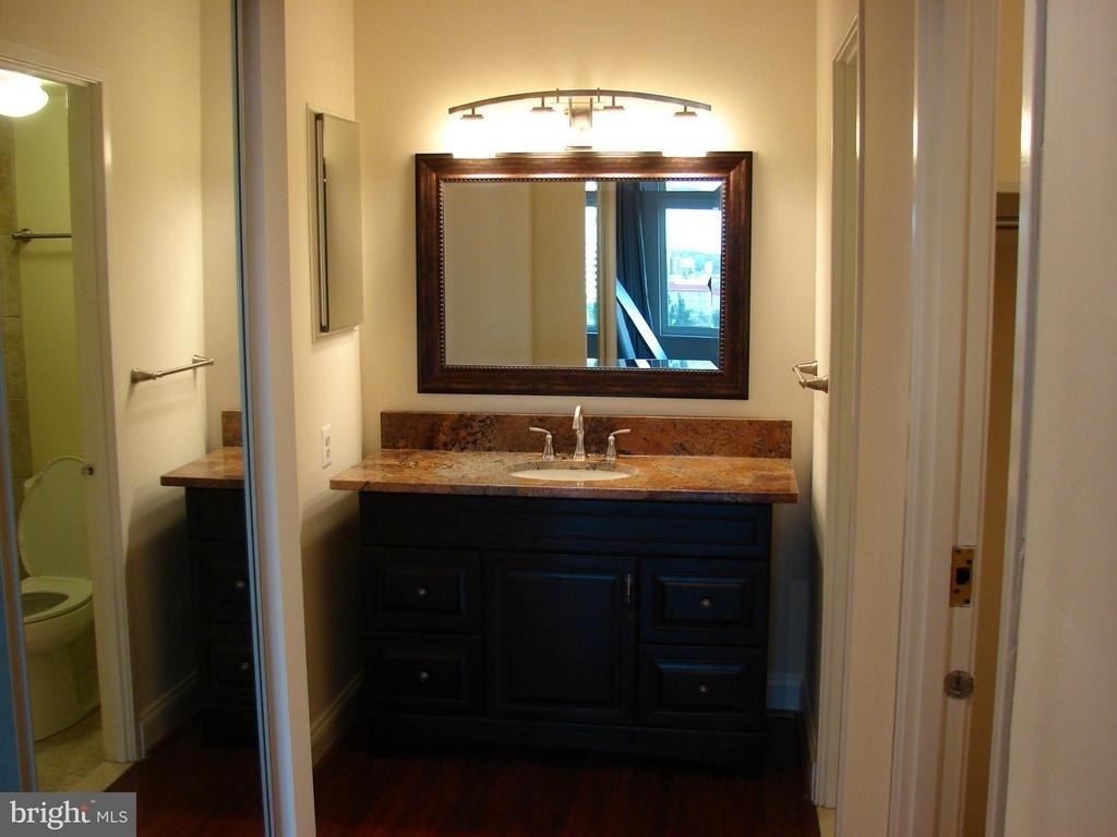 8360 Greensboro Drive - Photo 2
