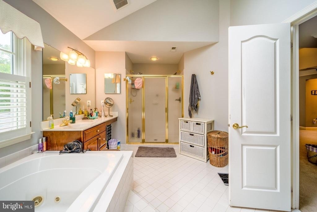 1115 Amanda Drive - Photo 24