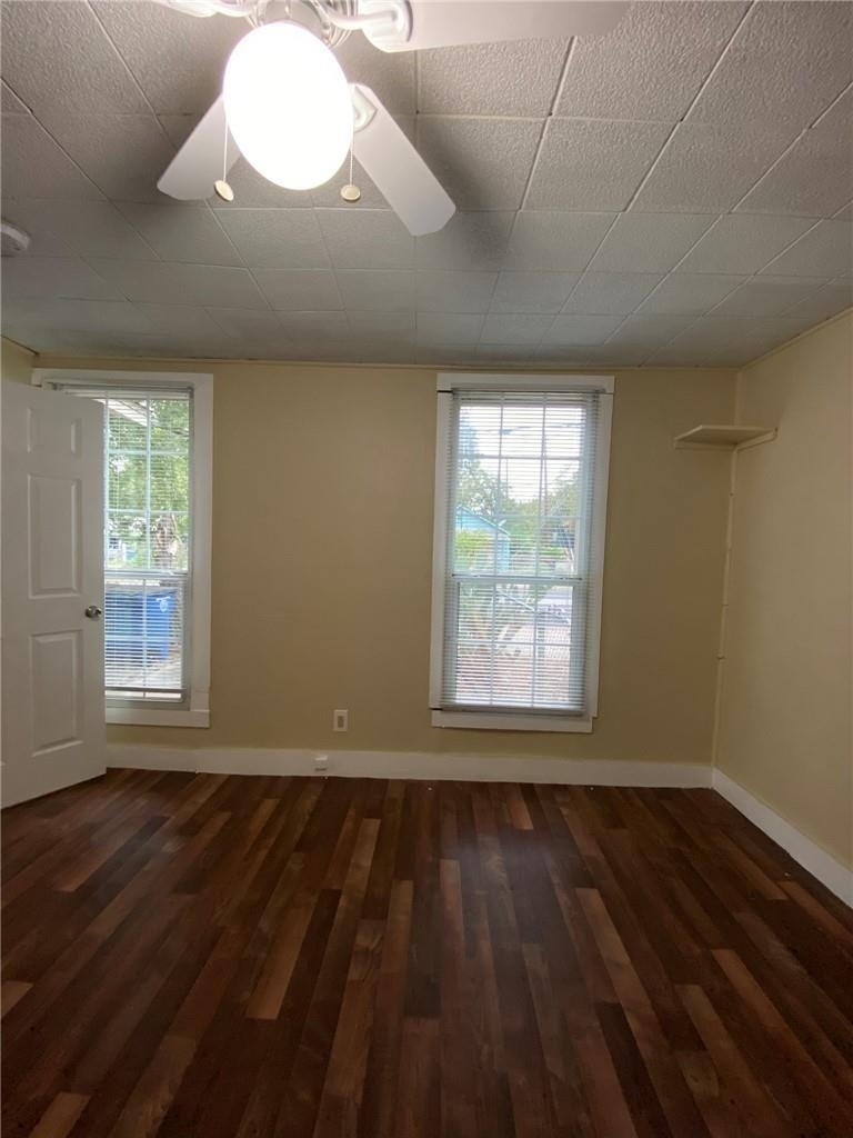 403 Pedernales St - Photo 15