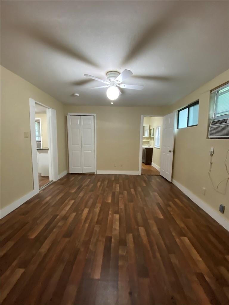 403 Pedernales St - Photo 3