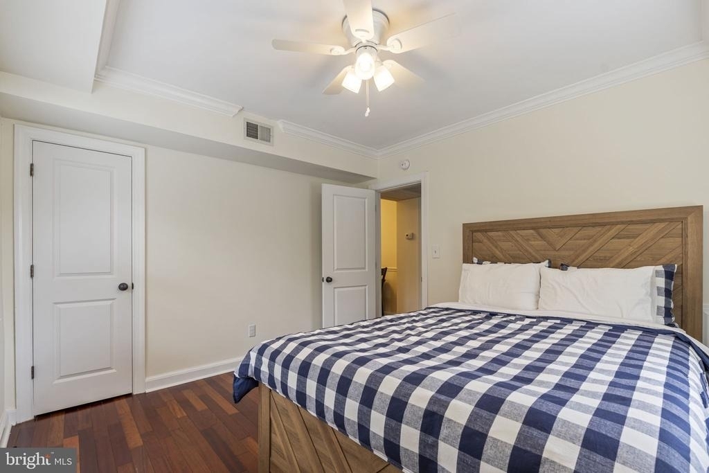 718 S Washington Street - Photo 13