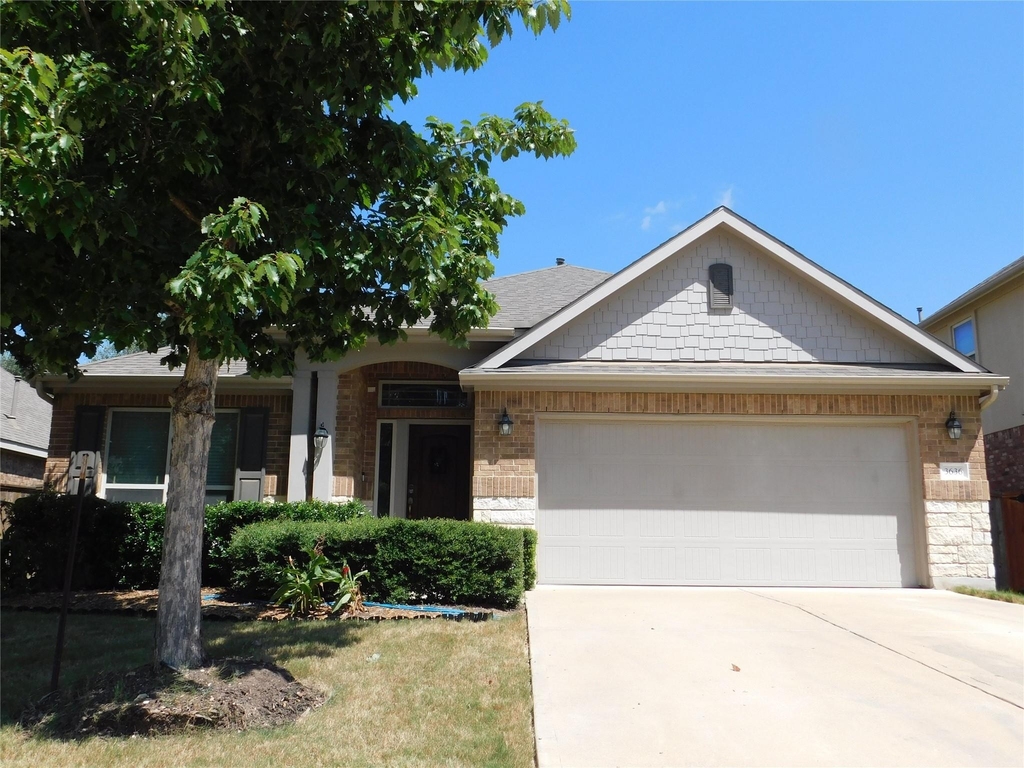 3636 Bainbridge St - Photo 0