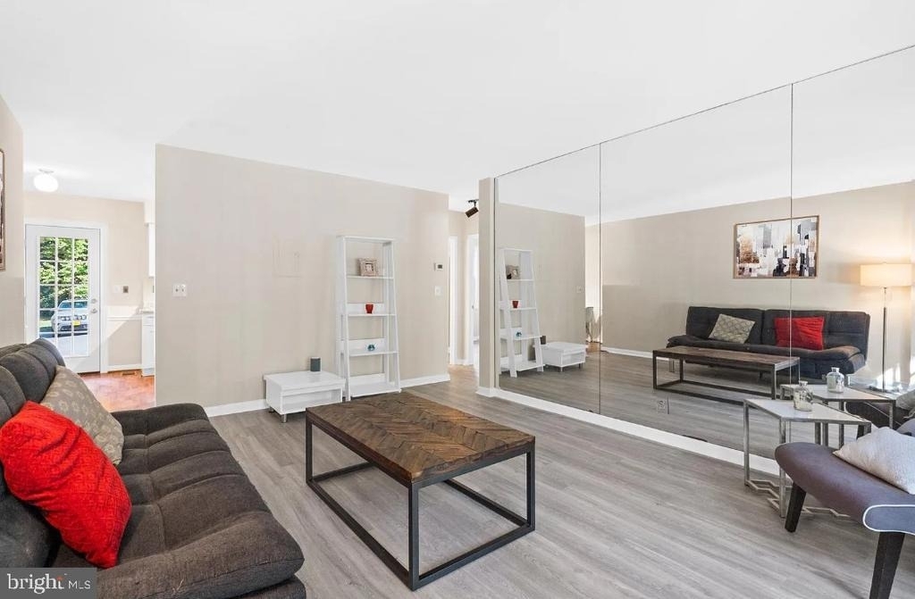 2515 S Walter Reed Drive - Photo 9
