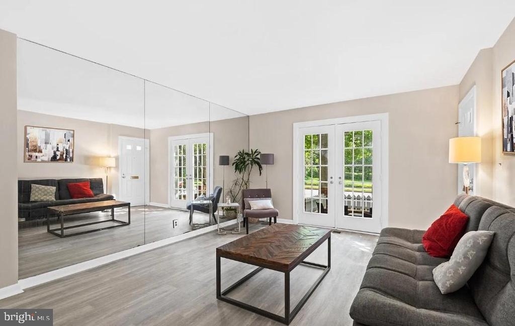 2515 S Walter Reed Drive - Photo 10