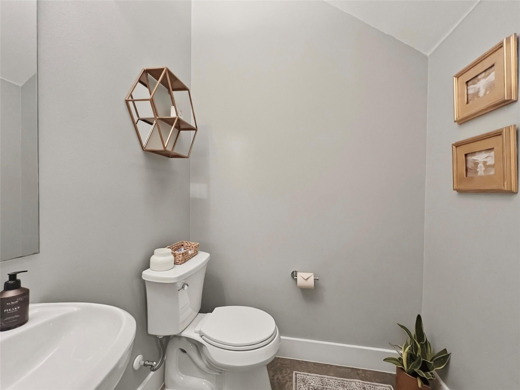 2118 Brackenridge St - Photo 25